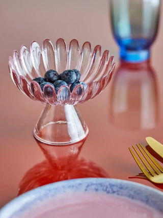 Schaal glas roze Nalu 13cm van Bloomingville, toegepast in een sfeervolle interieursetting
