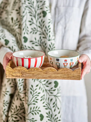 Schaal rood jolly 14cm - set van 2 van Bloomingville, toegepast in een sfeervolle interieursetting