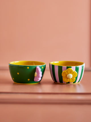 Schalen Haisy set van 2 van Bloomingville, toegepast in een sfeervolle interieursetting