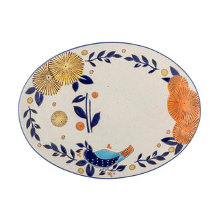 Serveerschaal aardewerk blauw Lynna 34cm van Bloomingville, schuin bekeken met vorm en afwerking zichtbaar