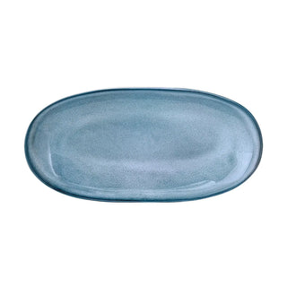 Serveerschaal aardewerk blauw Sandrine 34cm van Bloomingville, schuin bekeken met vorm en afwerking zichtbaar