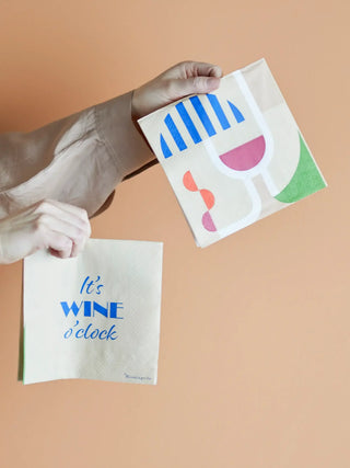 Servet papier blauw Wine - set van 20 van Bloomingville, toegepast in een sfeervolle interieursetting