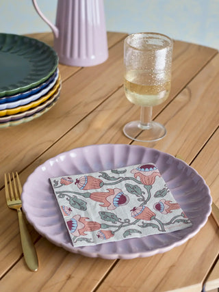 Servetten papier rose Fazila set van 20 van Bloomingville, in een gestileerde detailopstelling