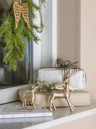 Set deco aluminium goud Kila - set van 2 van Bloomingville, toegepast in een sfeervolle interieursetting