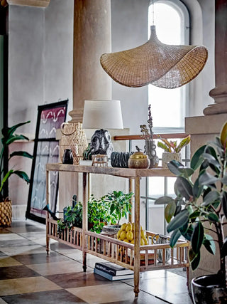 Sidetable mango naturel sali 168cm van Bloomingville, toegepast in een sfeervolle interieursetting
