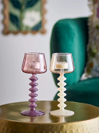Theelichthouder roze Daze 20cm - set van 2 van Bloomingville, in een gestileerde detailopstelling