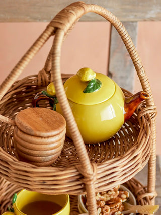 Theepot aardewerk geel Limone 750ml van Bloomingville, toegepast in een sfeervolle interieursetting