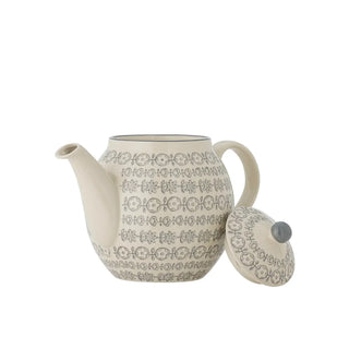 Theepot aardewerk grijs Karine 900ml van Bloomingville, met materiaal en structuur van dichtbij zichtbaar