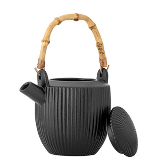 Theepot aardewerk zwart Neri van Bloomingville, vanuit een aanvullend productaanzicht
