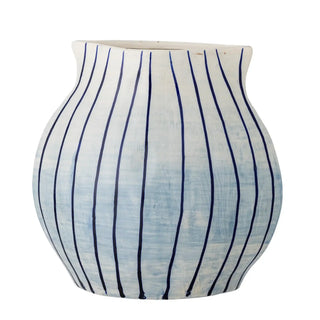 Vaas aardewerk blauw Esra van Bloomingville, duidelijk als hoofdfoto afgebeeld