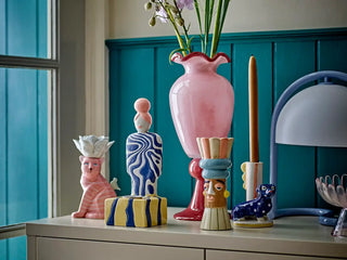 Vaas keramiek multi Minio 17cm van Bloomingville, in een gestileerde productopstelling