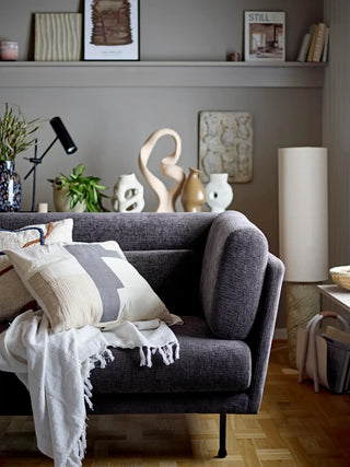 Vloerlamp aardewerk nature Payah 110cm van Bloomingville, in een gestileerde productopstelling