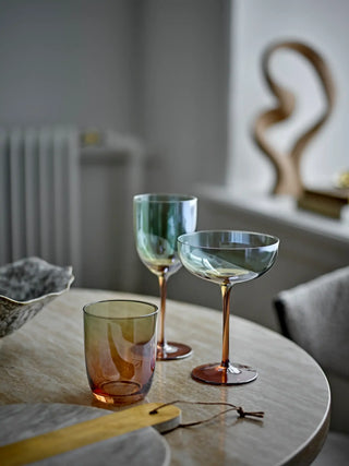 Wijnglas glas brons Aston - 4 stuks van Bloomingville, in een gestileerde detailopstelling