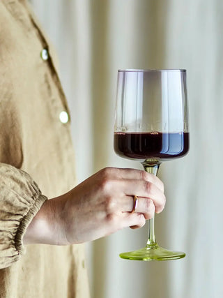 Wijnglazen glas paars Luciana - 6 stuks van Bloomingville, in een gestileerde productopstelling