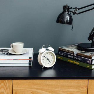 Charlie Echo wekker wit - Het Adres