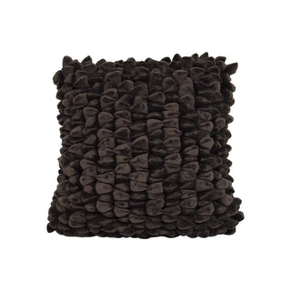 Kussen Pebble Chocolate 45x45cm van Haans Lifestyle, aan de achterzijde met stof en afwerking zichtbaar