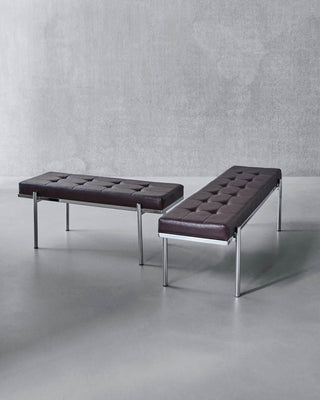 Bankje Lao mulberry 110×40×45 cm van House Doctor, toegepast in een stijlvolle woonkamer