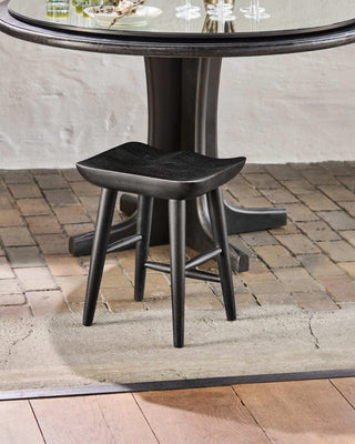Barkruk Bar zwart 46cm van House Doctor, toegepast in een sfeervolle interieursetting