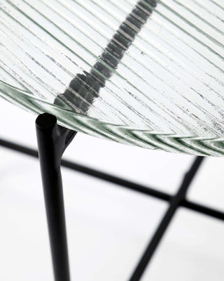 Bijzettafel Tamu zwart 40cm van House Doctor, recht van voren met vorm en afwerking zichtbaar