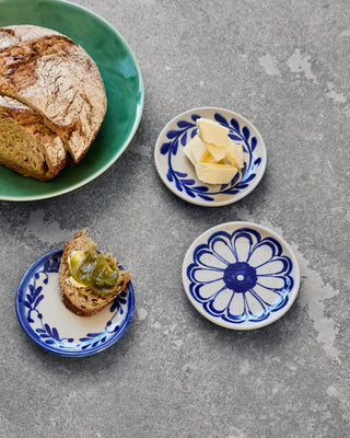 Bordjes Diva Blauw 13cm - 3 stuks van House Doctor, toegepast in een sfeervolle interieursetting