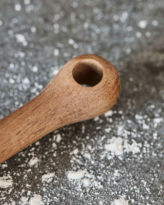 Deegroller Eya naturel hout 34cm van House Doctor, in een gestileerde detailopstelling