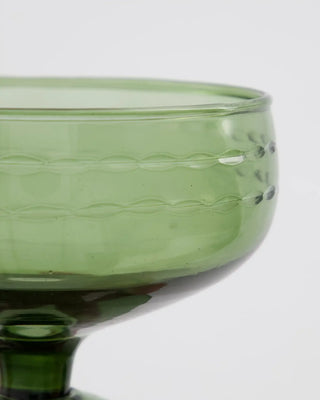 Dessertschaal Vintage groen glas 11cm van House Doctor, van dichtbij met materiaal en afwerking zichtbaar
