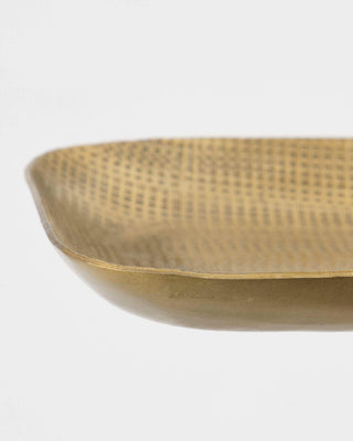 Dienbladen Plato goud - 3 stuks van House Doctor, van opzij met vorm en afwerking zichtbaar