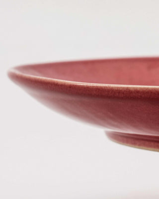 Dinerbord Diva rood 28cm van House Doctor, van dichtbij met materiaal en afwerking zichtbaar