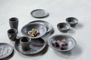Assiette à dîner Rustic gris foncé 27cm - Het Adres