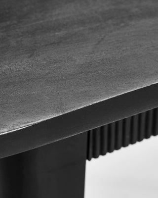 Eettafel Balance zwart 90x200cm van House Doctor, in een gestileerde detailopstelling