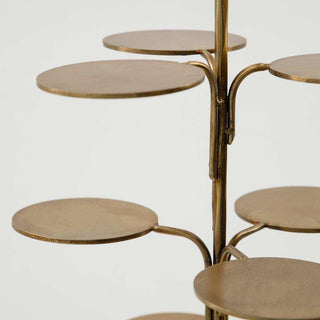 Etagere Seny antiek messing van House Doctor, in een gestileerde productopstelling