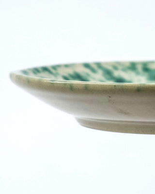 Gebaksbordje Diva groen 16cm van House Doctor, van opzij met vorm en afwerking zichtbaar