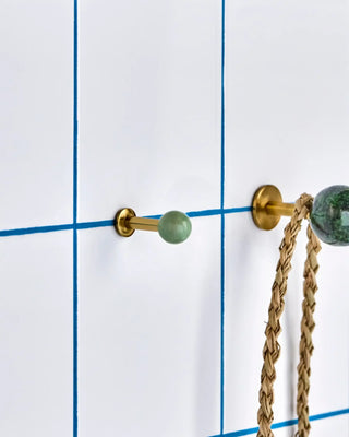 Haak Ball Aqua 8cm - 2 stuks van House Doctor, vanuit een aanvullend productaanzicht