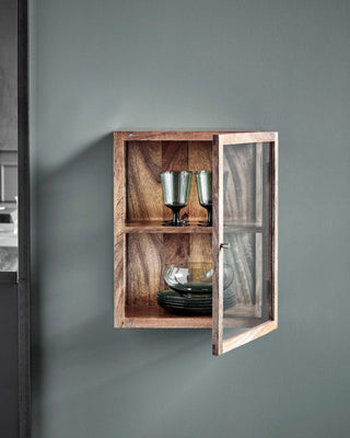 Hangkast Montre bruin 51cm van House Doctor, toegepast in een sfeervolle interieursetting