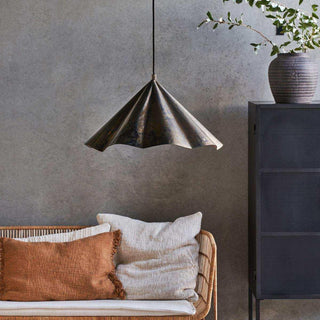 Hanglamp Flola antiek bruin 50cm van House Doctor, toegepast in een sfeervolle interieursetting