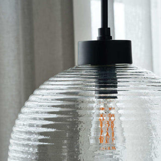 Hanglamp Gaia helder 34cm van House Doctor, van dichtbij met materiaal en textuur zichtbaar
