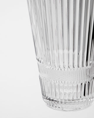 Detail van de ribbels en onderkant van een House Doctor Slots bierglas