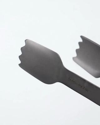 Ijstang gunmetal rvs 17cm van House Doctor, schuin bekeken met vorm en afwerking zichtbaar