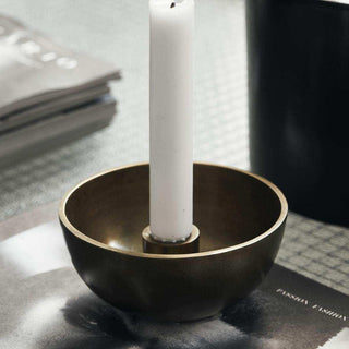 Kandelaar Crown brons 12cm van House Doctor, toegepast in een sfeervolle interieursetting
