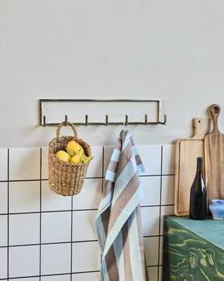 Kapstok Rack zilver 60cm van House Doctor, toegepast in een sfeervolle interieursetting