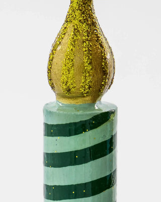 Kerstornamenten Candle 4cm - set van 3 van House Doctor, van dichtbij als groen kaarsornament met goudkleurige vlam