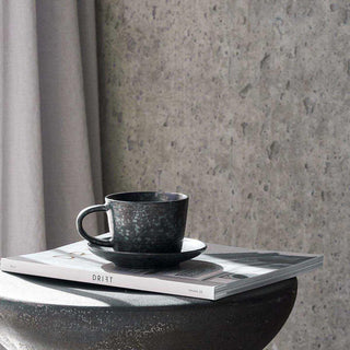 Cup and saucer black 13cm - Het Adres
