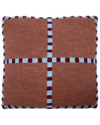 Kussenhoes Cross Bruin 50x50cm van House Doctor, duidelijk als hoofdfoto afgebeeld