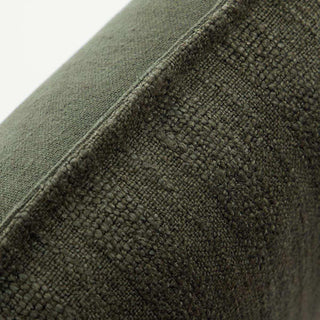 Kussenhoes Maku groen 40x60cm van House Doctor, recht van voren met vorm en afwerking zichtbaar