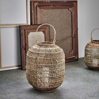 Lantaarn Dive naturel 43cm van House Doctor, toegepast in een sfeervolle interieursetting