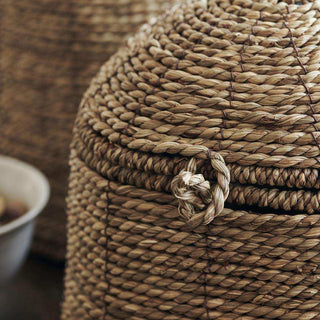 Mand met deksel Rama naturel 25cm van House Doctor, van dichtbij met materiaal en textuur zichtbaar