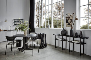 Plaid Tuur zwart 180x130cm van House Doctor, met vorm, materiaal en afwerking duidelijk zichtbaar