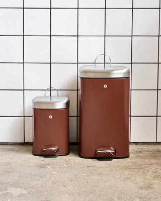 Prullenbak Sort bruin 3 liter van House Doctor, toegepast in een sfeervolle interieursetting