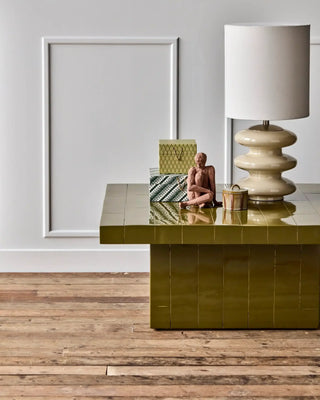 Salontafel Brick Groen 100cm van House Doctor, toegepast in een sfeervolle interieursetting