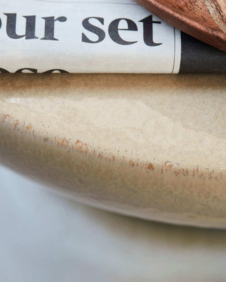 Salontafel / kruk Pablo zand van House Doctor, van dichtbij met materiaal en textuur zichtbaar